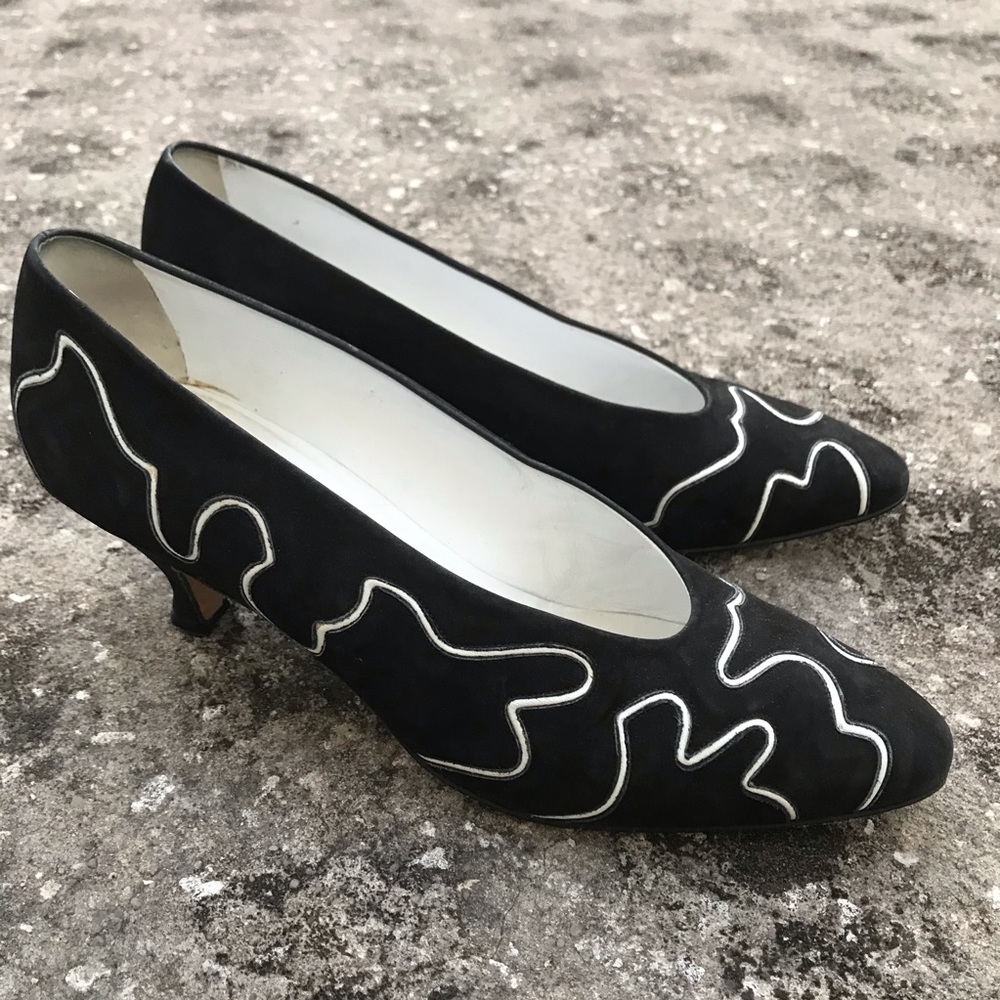 vintage retro black white retro print italian heel